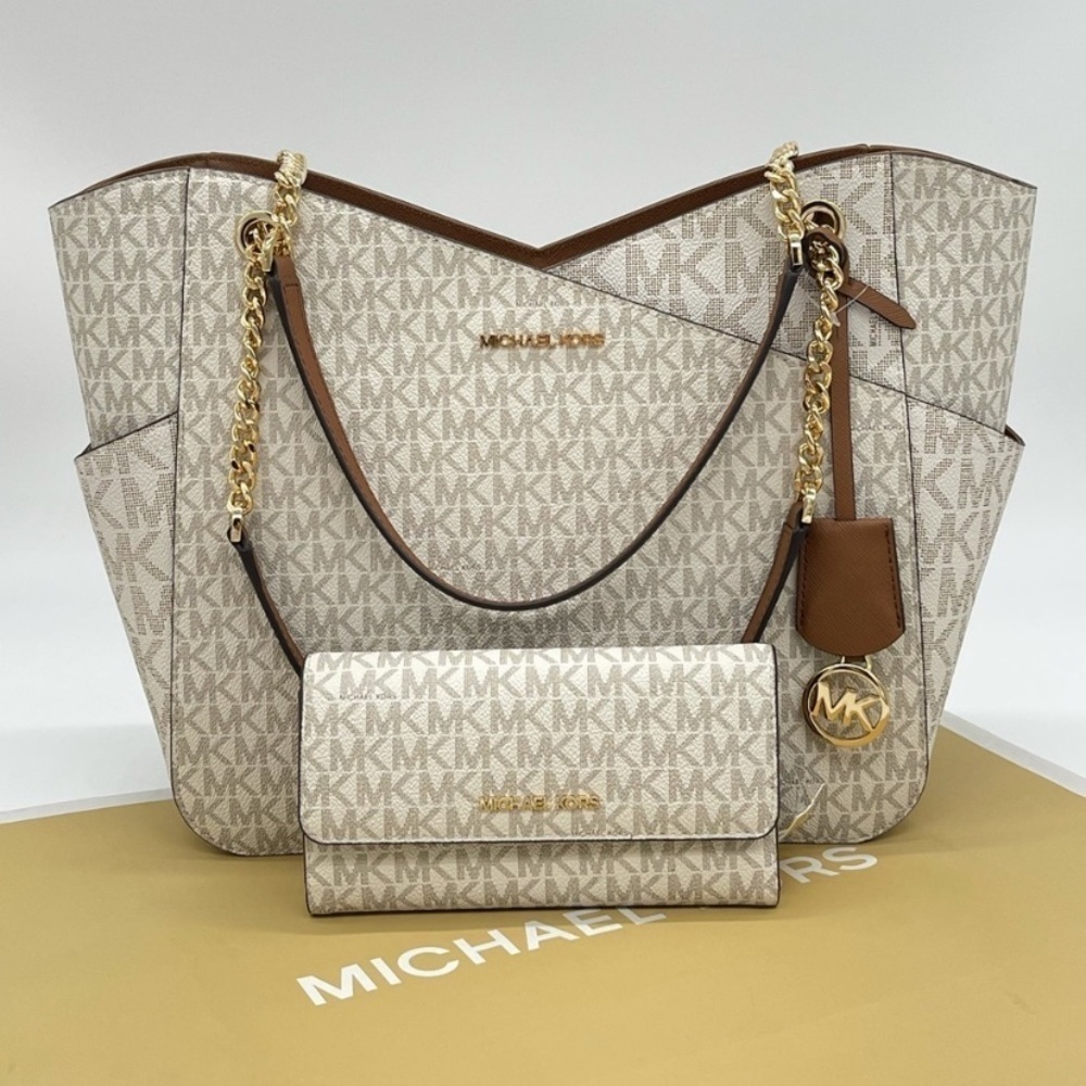 Michael Kors Large X Chain Shoulder Tote Bag & Trifold Wallet Vanilla - Picture 2 of 13
